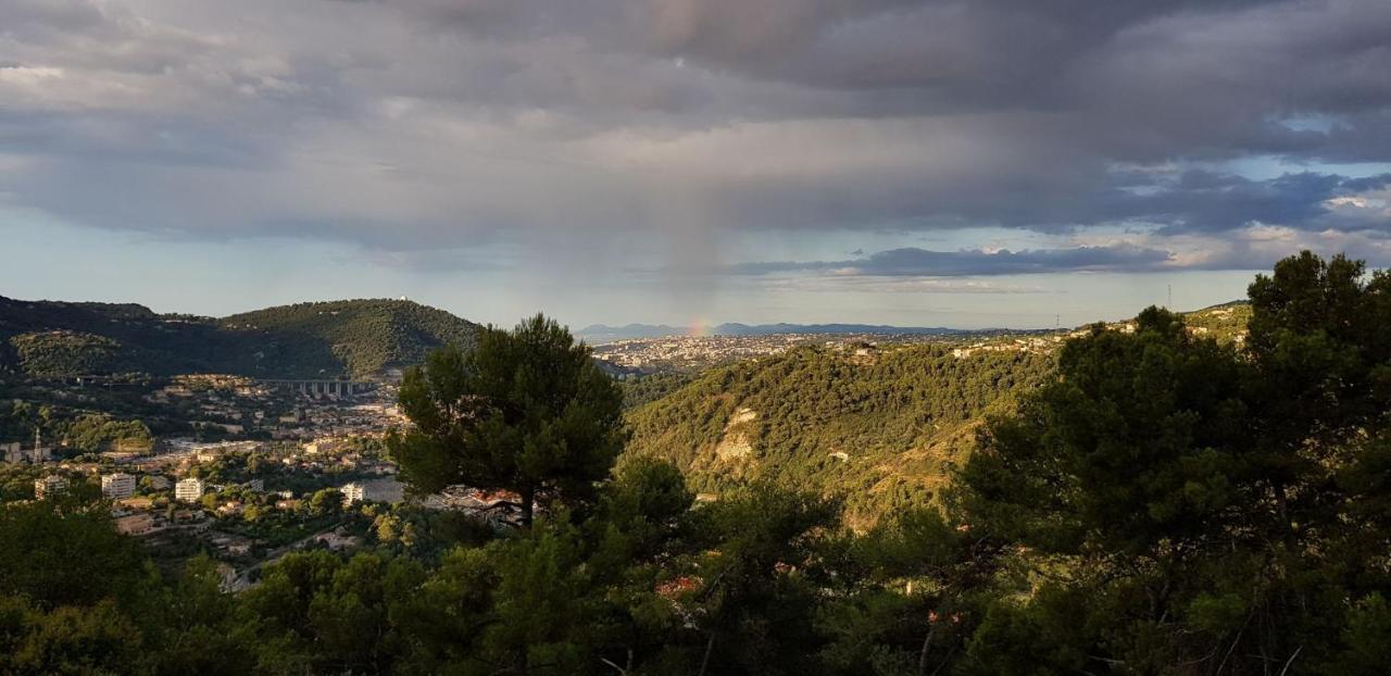 Le Chalet De La Pierreraie Cote D'Azur Piscine Terrasse Et Vue Mer Drap Εξωτερικό φωτογραφία